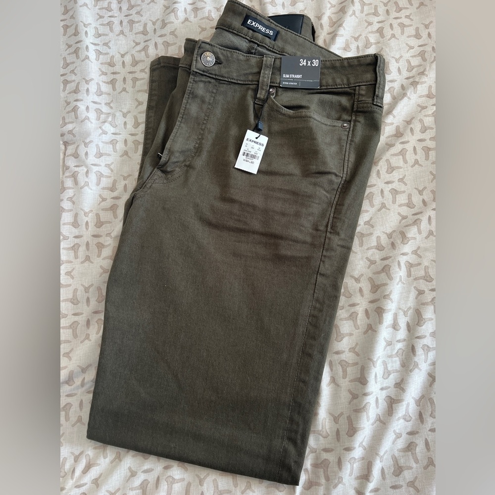 NWT express Men’s jeans - olive green slim straight